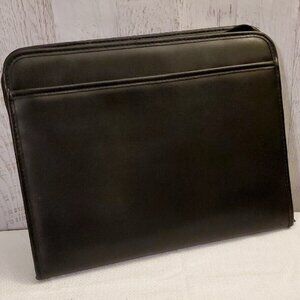 Samsill Padfolio-Black-Zippered, Pre-owned, many compartments-Place for Pad, Pen
